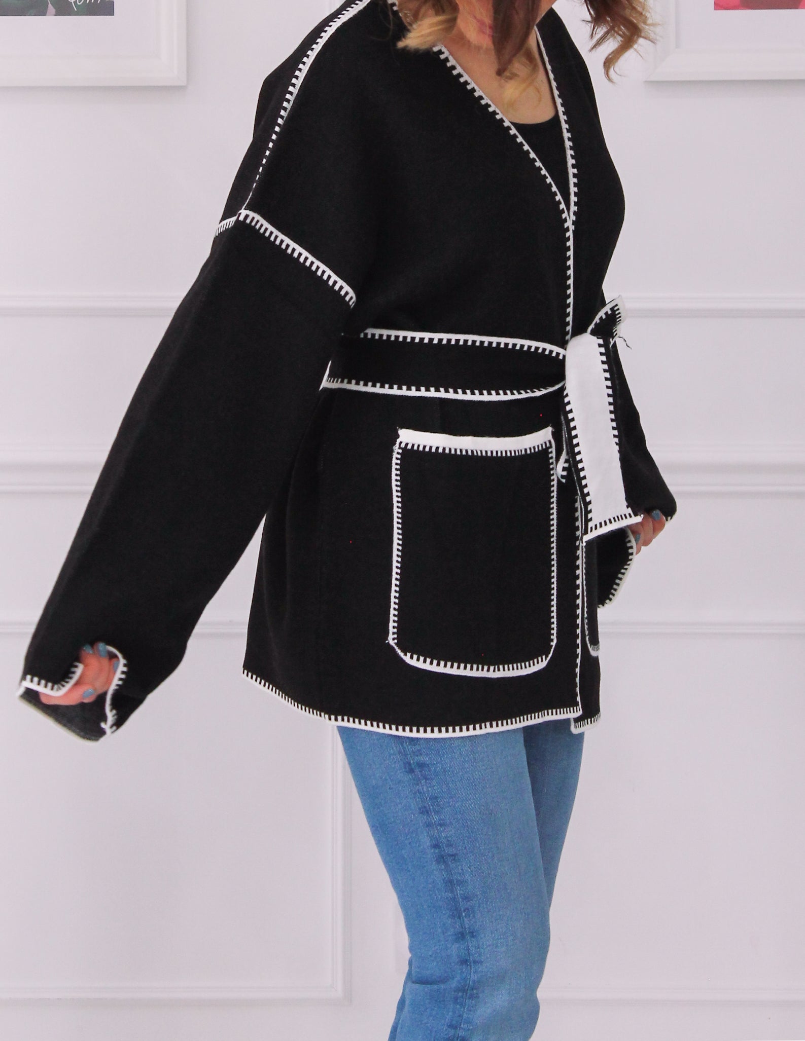 Topstitched patterned vest