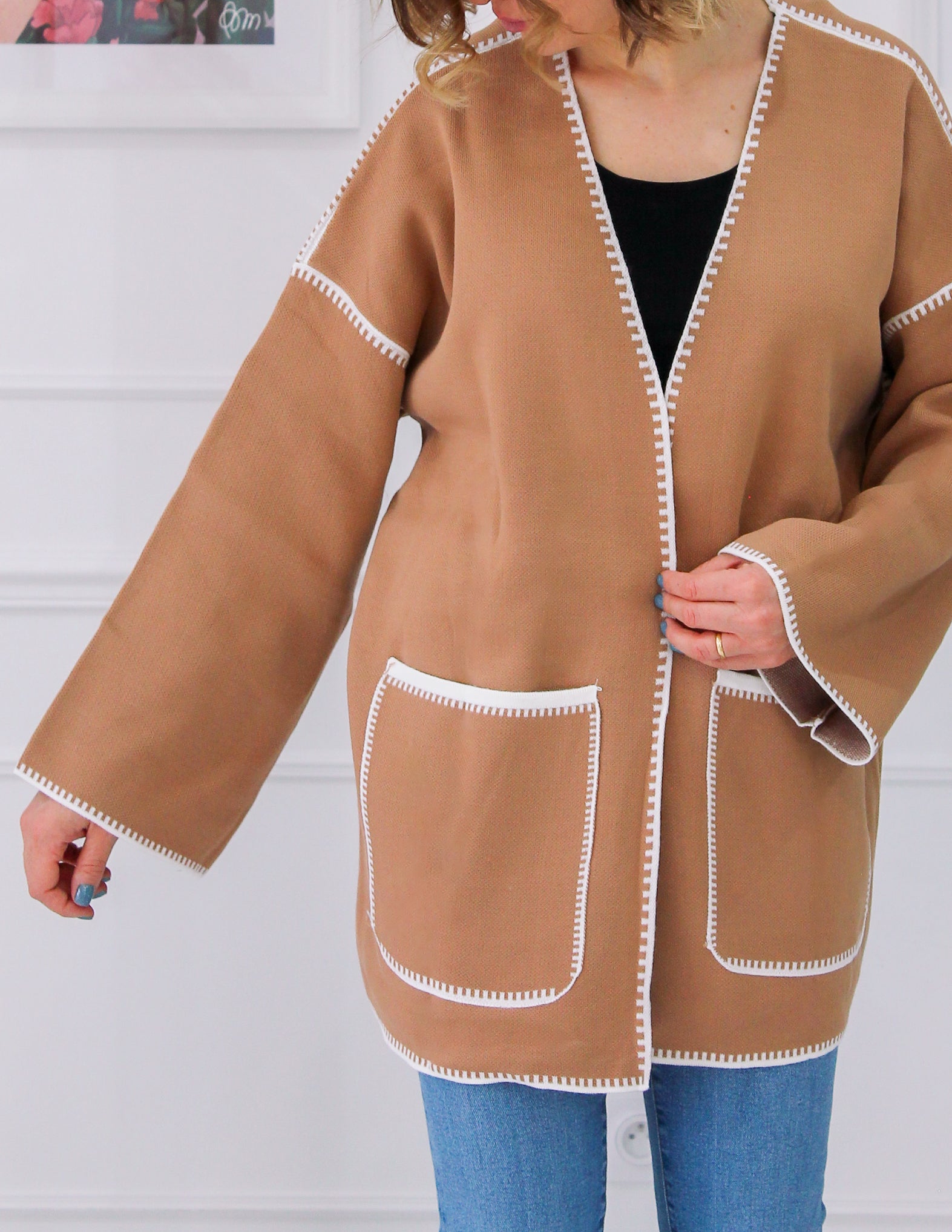 Topstitched patterned vest