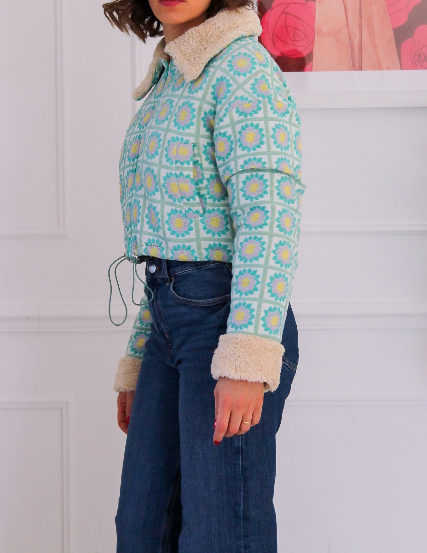 Veste courte fleurie