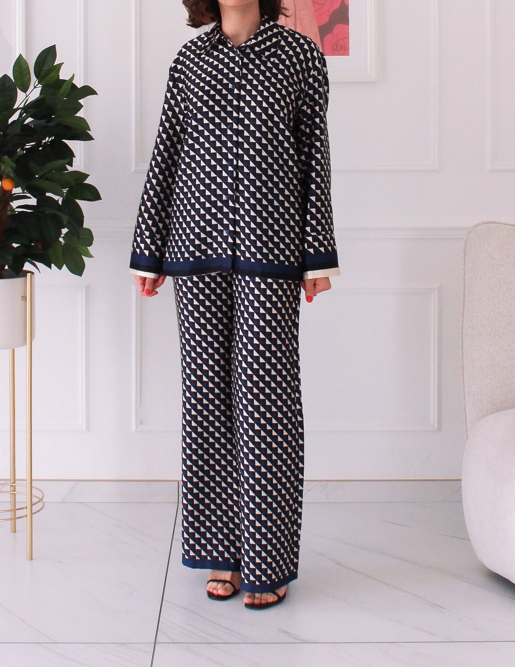 Ensemble pantalon et chemise satiné